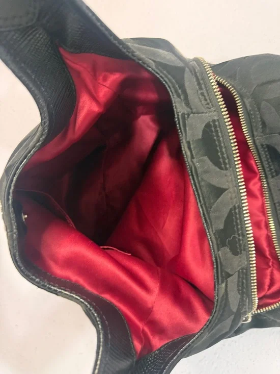 Coach Black Y2K Madison Maggie Op Art Sateen Shoulder Bag with Silver Hardware - Picture 10 of 15